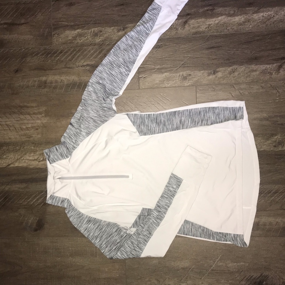 Danskin Now quarter zip